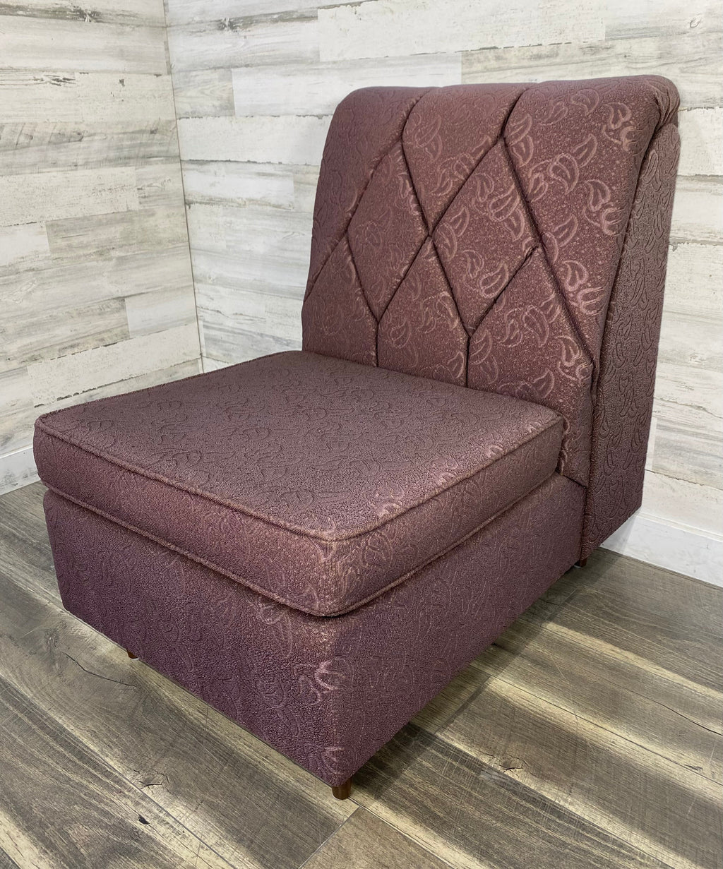 Mid Century Modern Slipper Accent Chair