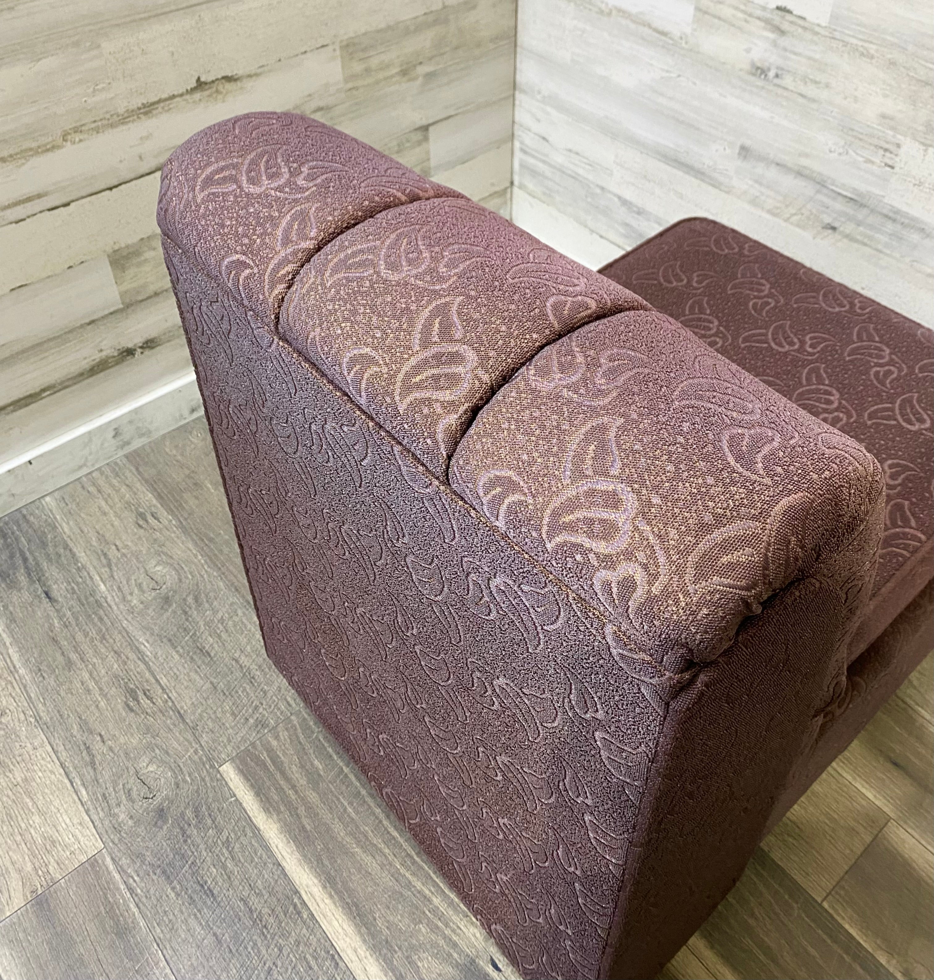 Mid Century Modern Slipper Accent Chair