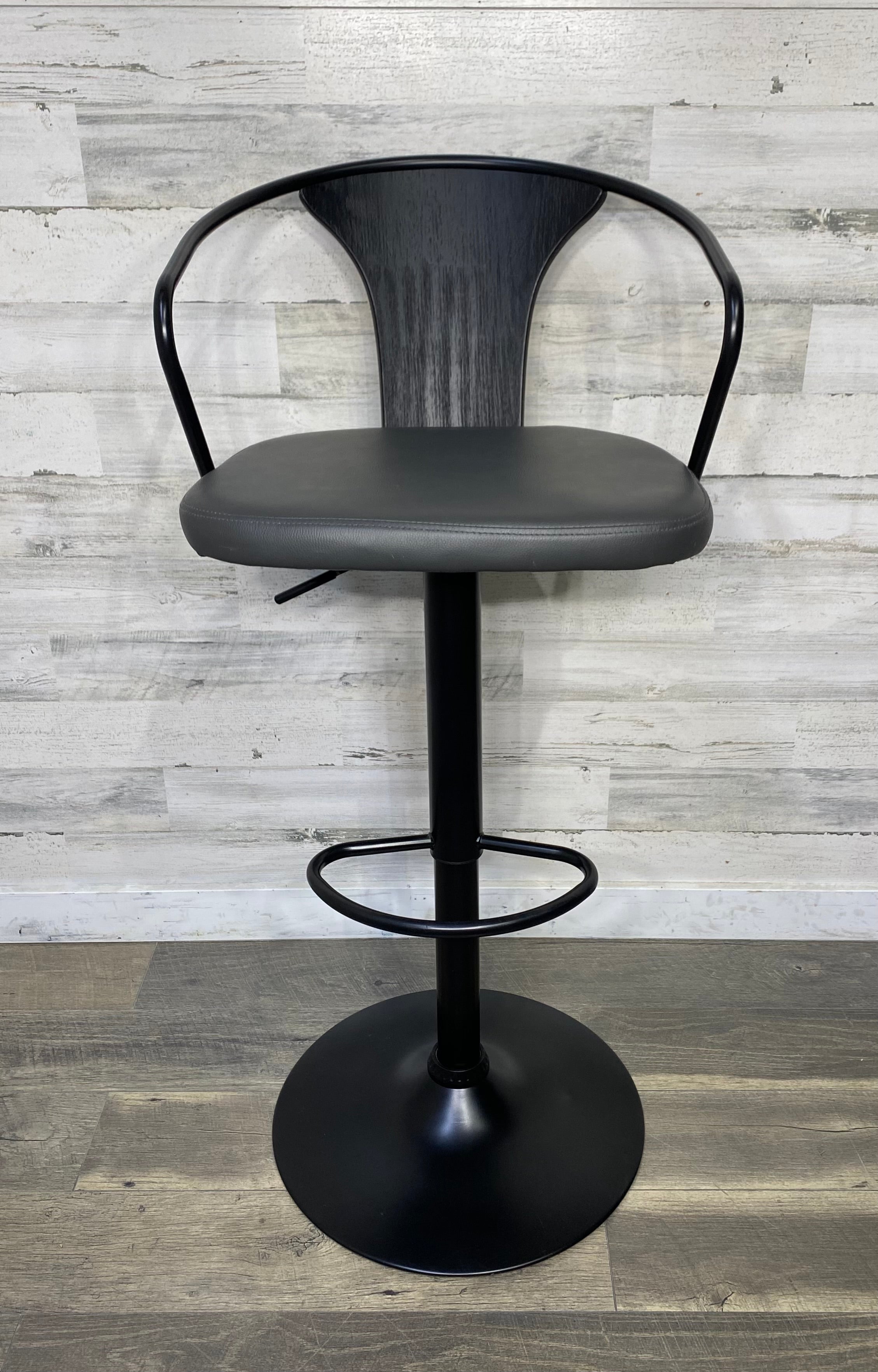 Adjustable Height Bar Chair Stool